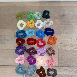 28 set of velvet silk Woman/girls Scrunchies